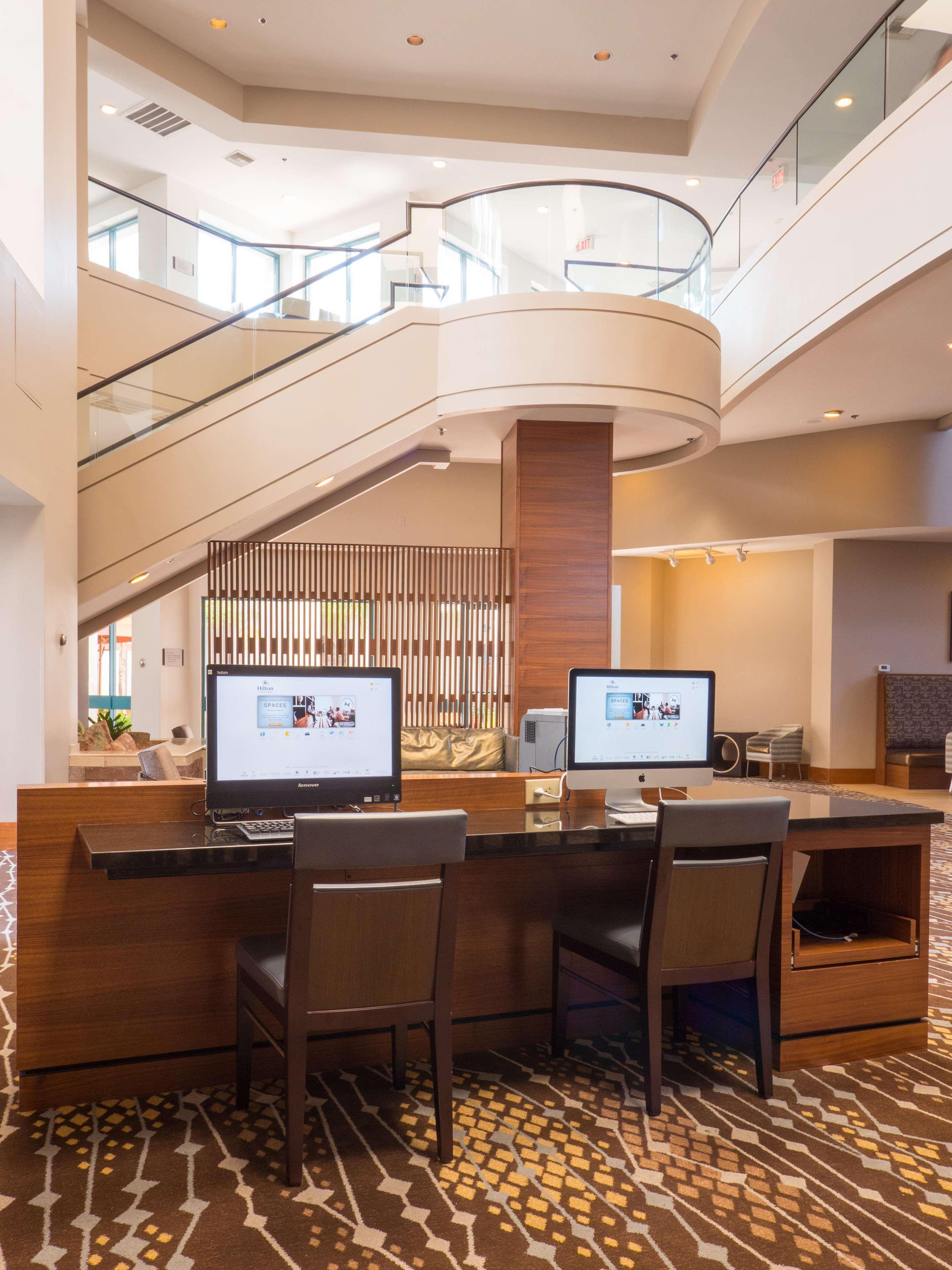 Hilton Phoenix Airport Экстерьер фото