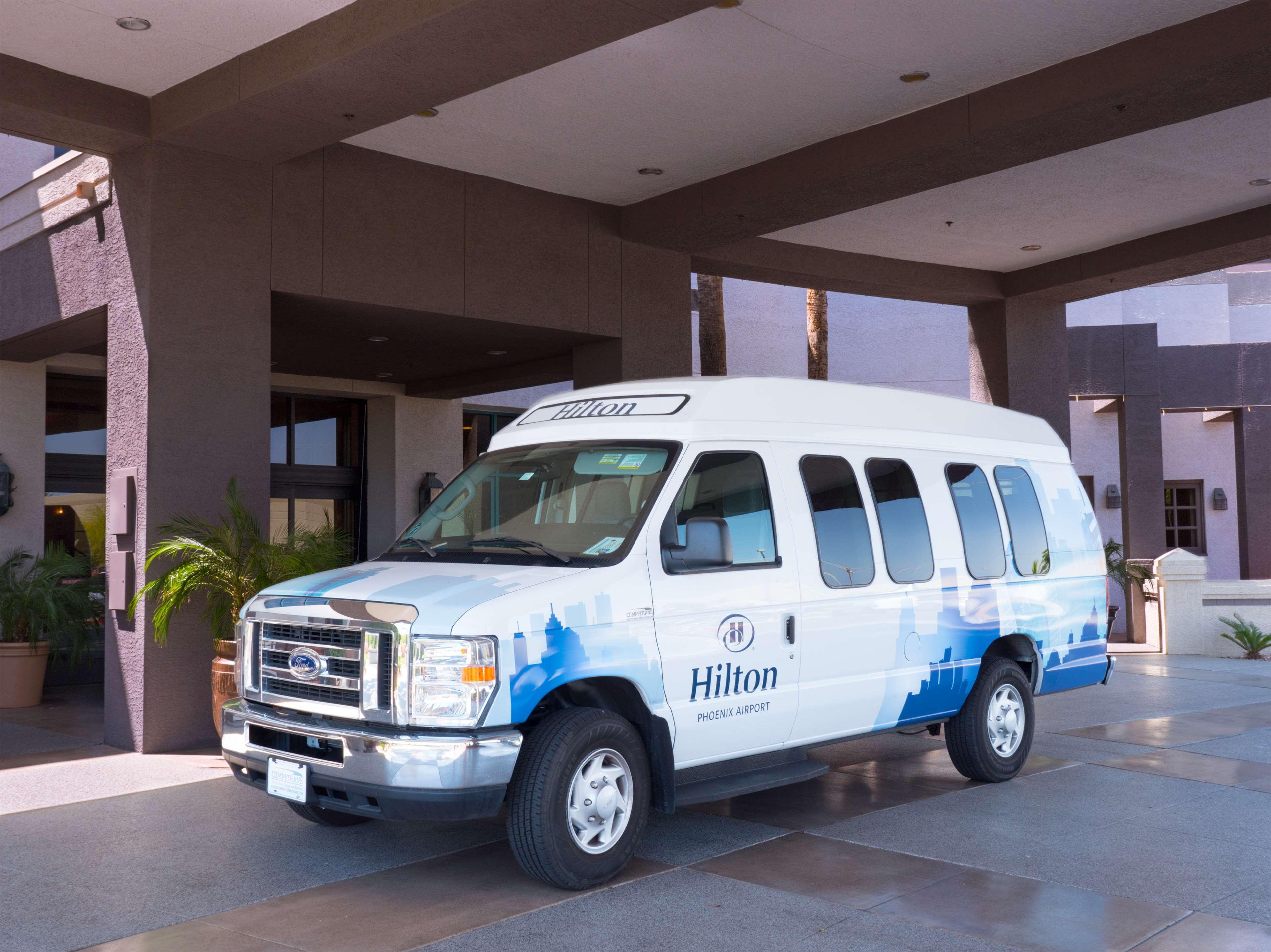 Hilton Phoenix Airport Экстерьер фото