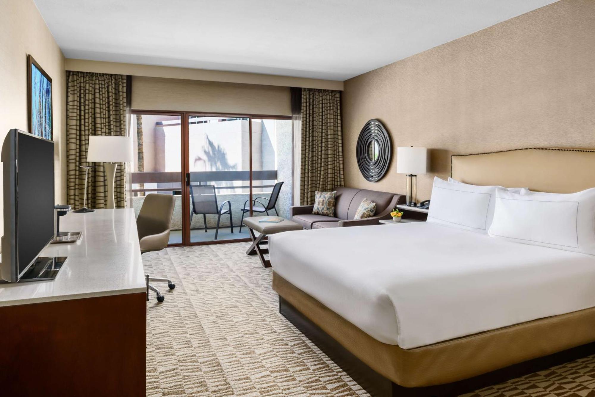 Hilton Phoenix Airport Экстерьер фото