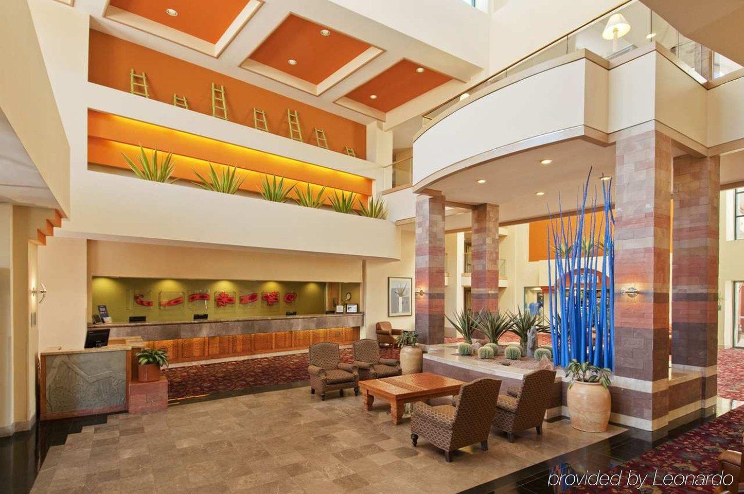 Hilton Phoenix Airport Интерьер фото